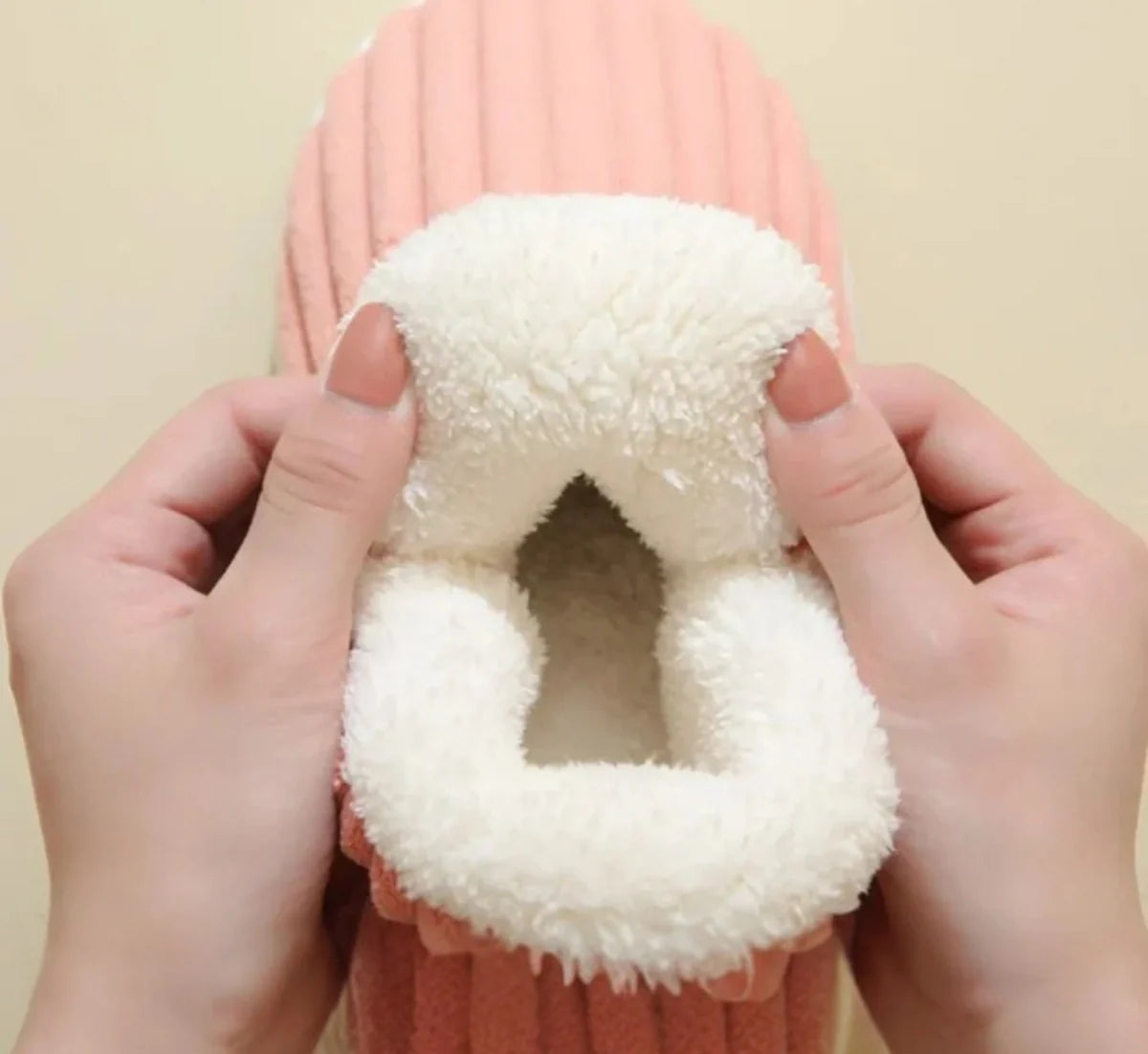 Zapatillas de casa de invierno terapéuticas FluffEase™ – Calidez en todo momento | 1+1 GRATIS